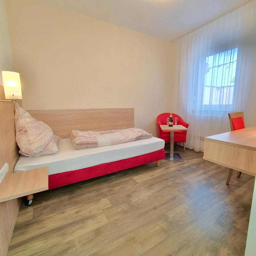 Hotel Da Sabino Singen Bagian luar foto